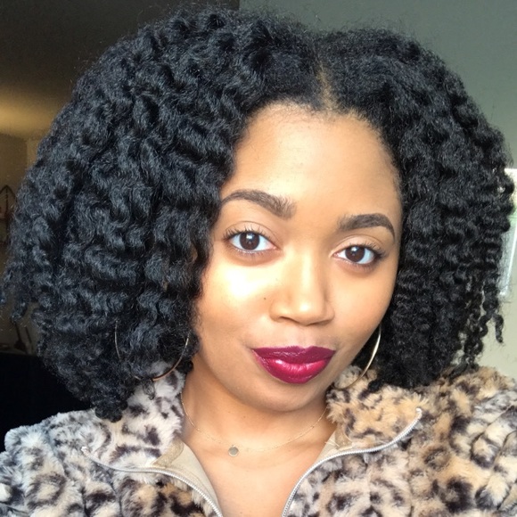 Meet your Posher, April - Picture 1 of 1